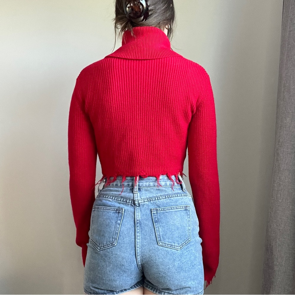 🔥Distressed Cropped Turtle Neck - Picture 6 of 12